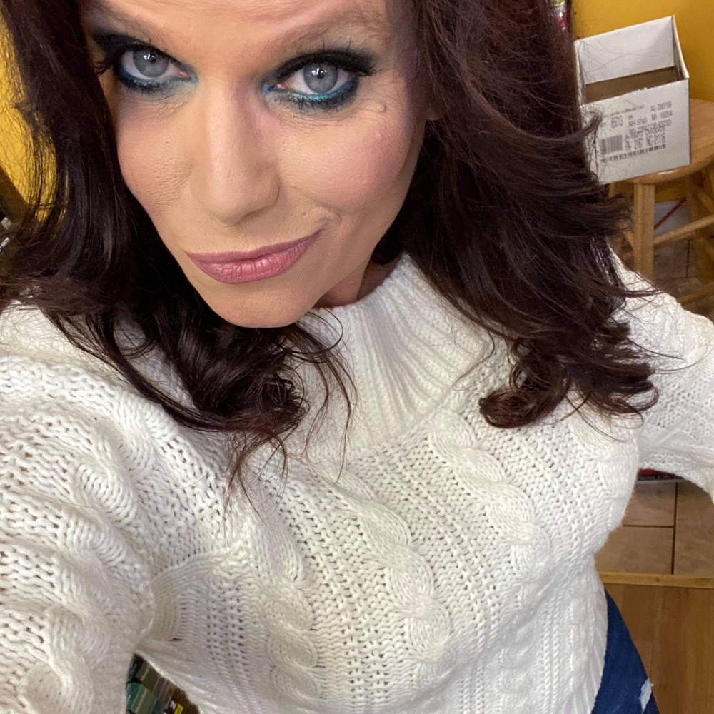 Meet your Posher, Brandy